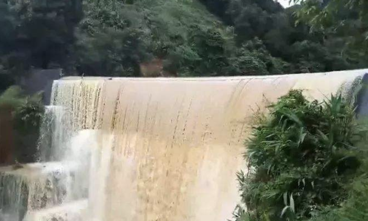 山洪预警监测解决方案